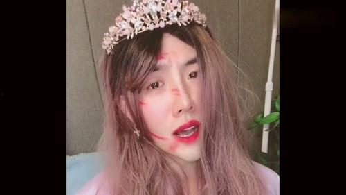模仿童话的女网红叫什么,揭秘模仿童话的女网红传奇人生