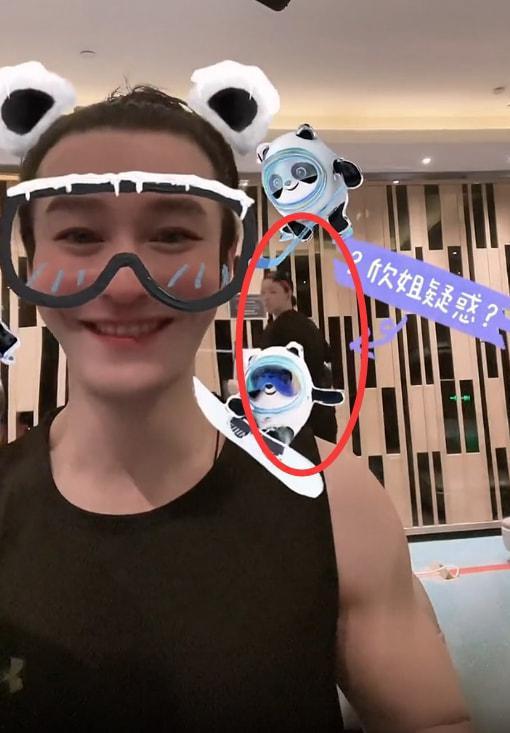 娱乐吃瓜三人组视频大全,揭秘热门视频背后的趣味故事